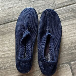 Spring Step Deep Blue Knit Slip-Ons